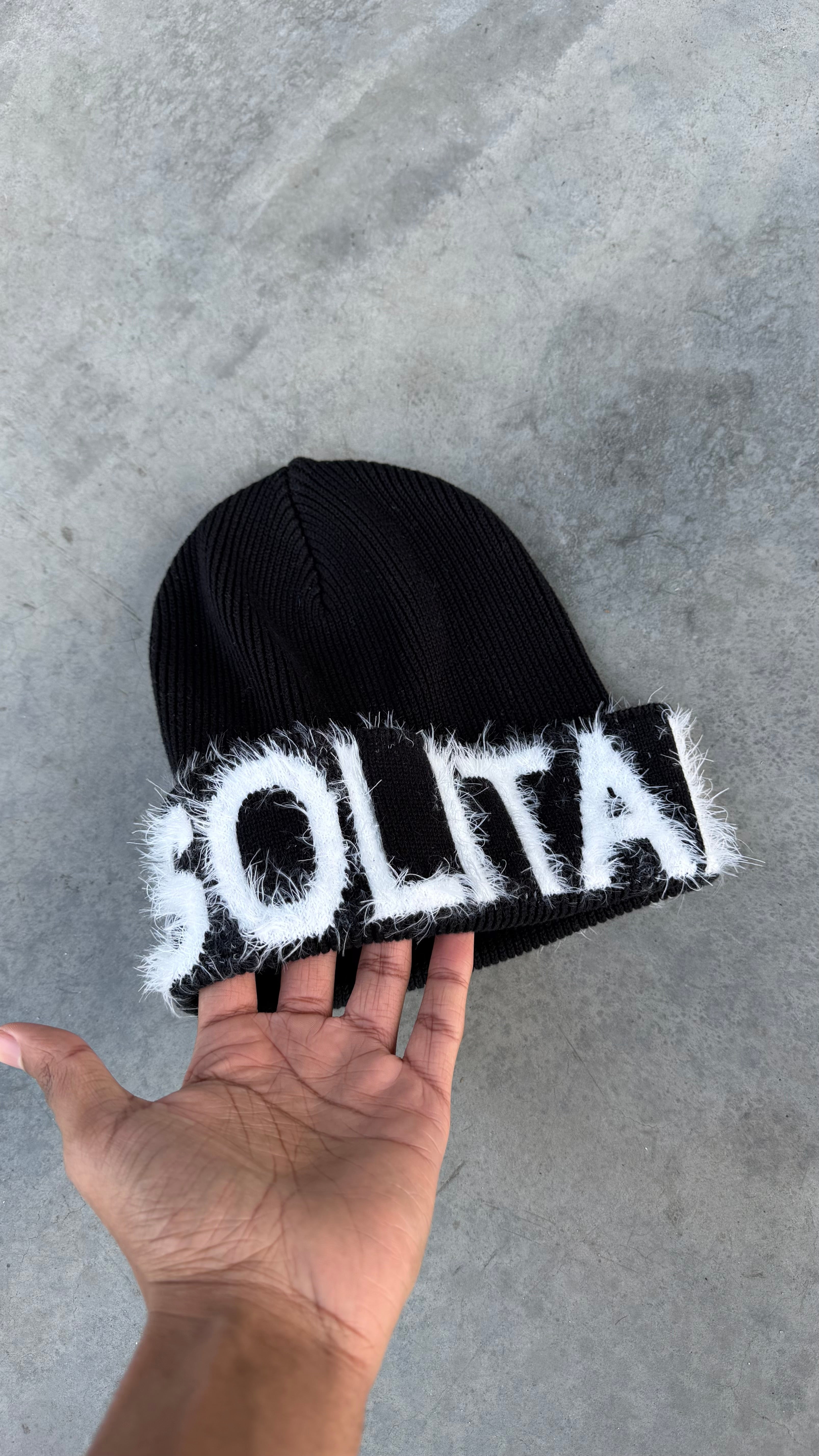 Beanie SOLITARY BLACK