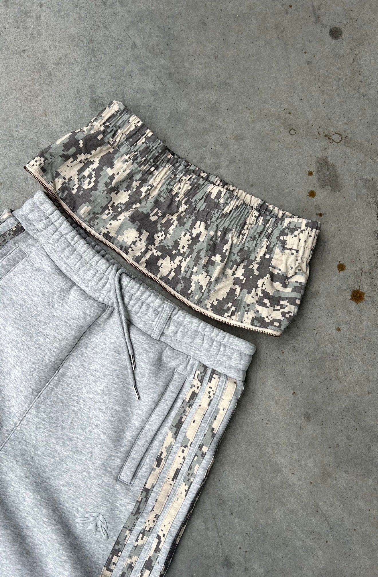 Pant military